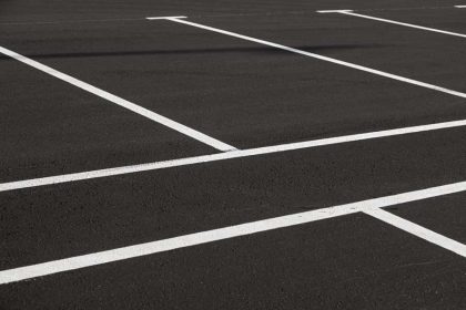 Close image of an Asphalt Parking Lot built by APS Chipsealing and Asphalt Paving in Tucson, AZ